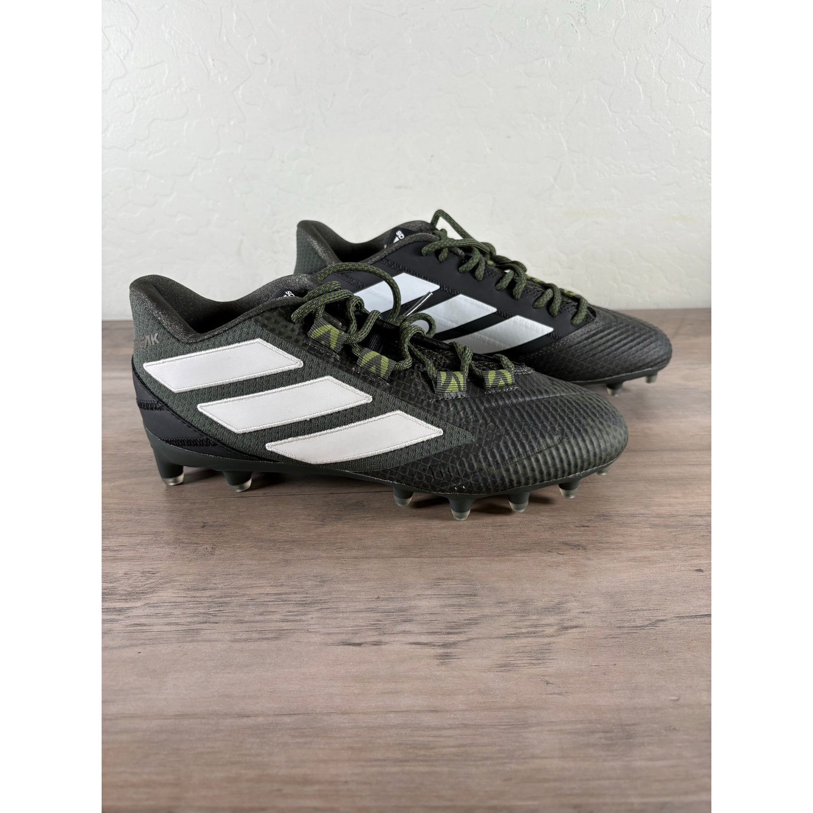 Adidas Freak Carbon Low Football Cleats Gray Green Men's Size 8.5 Nwob